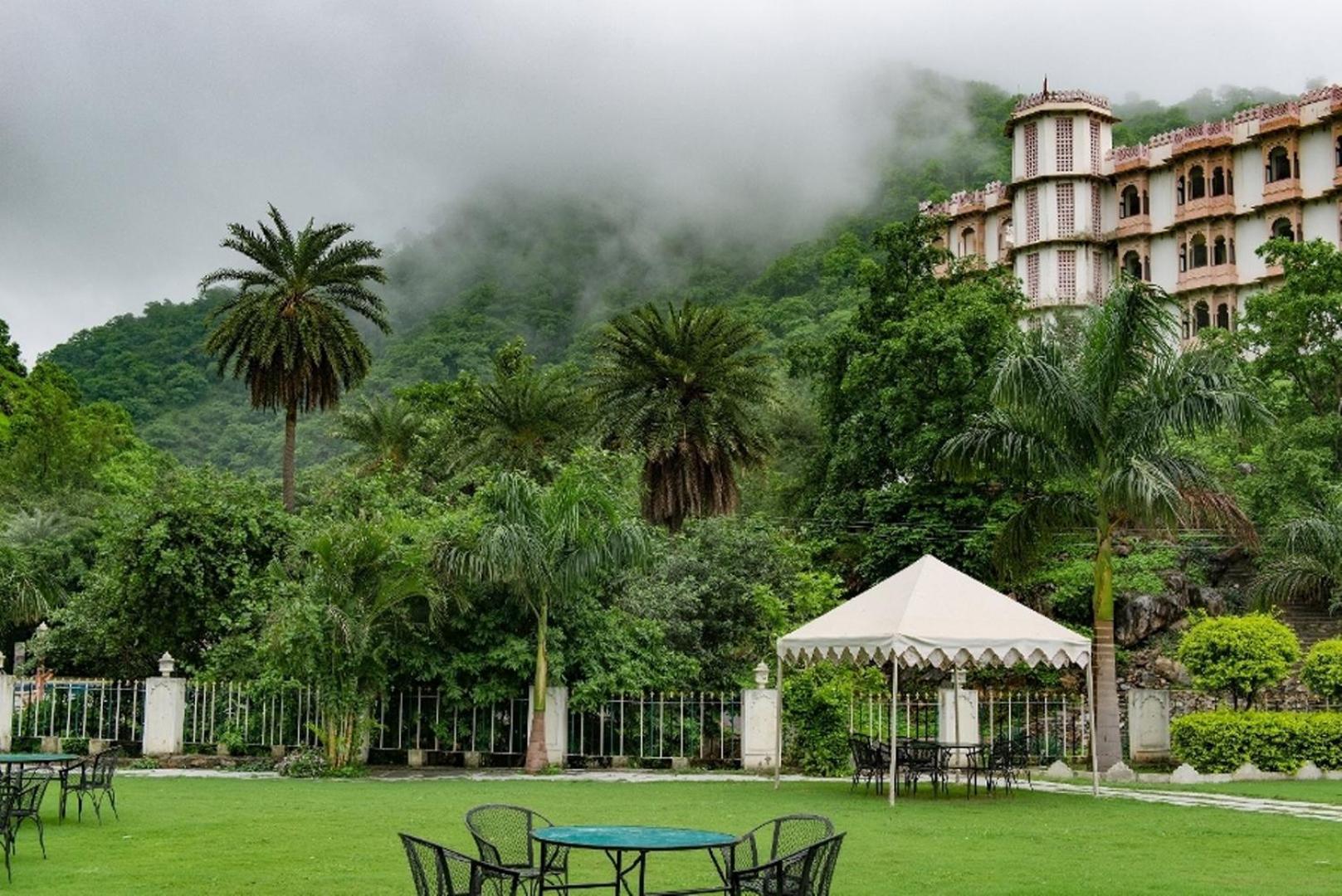 Aaram Baagh - A Luxury Nature Resort Udaipur Kültér fotó